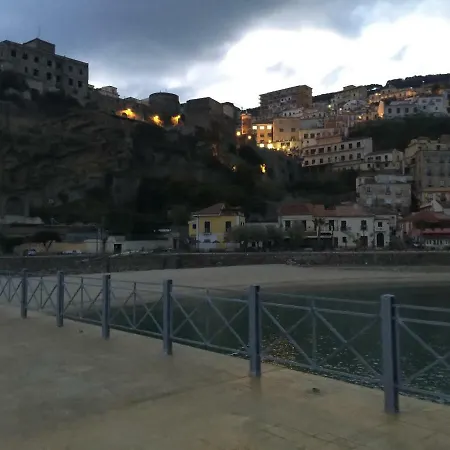 Club By Maralp פיצו